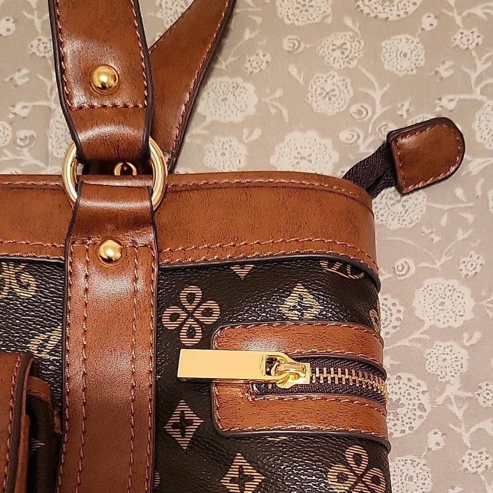 Brown and Caramel Designer Shoulder Bag - Picture 6 of 14